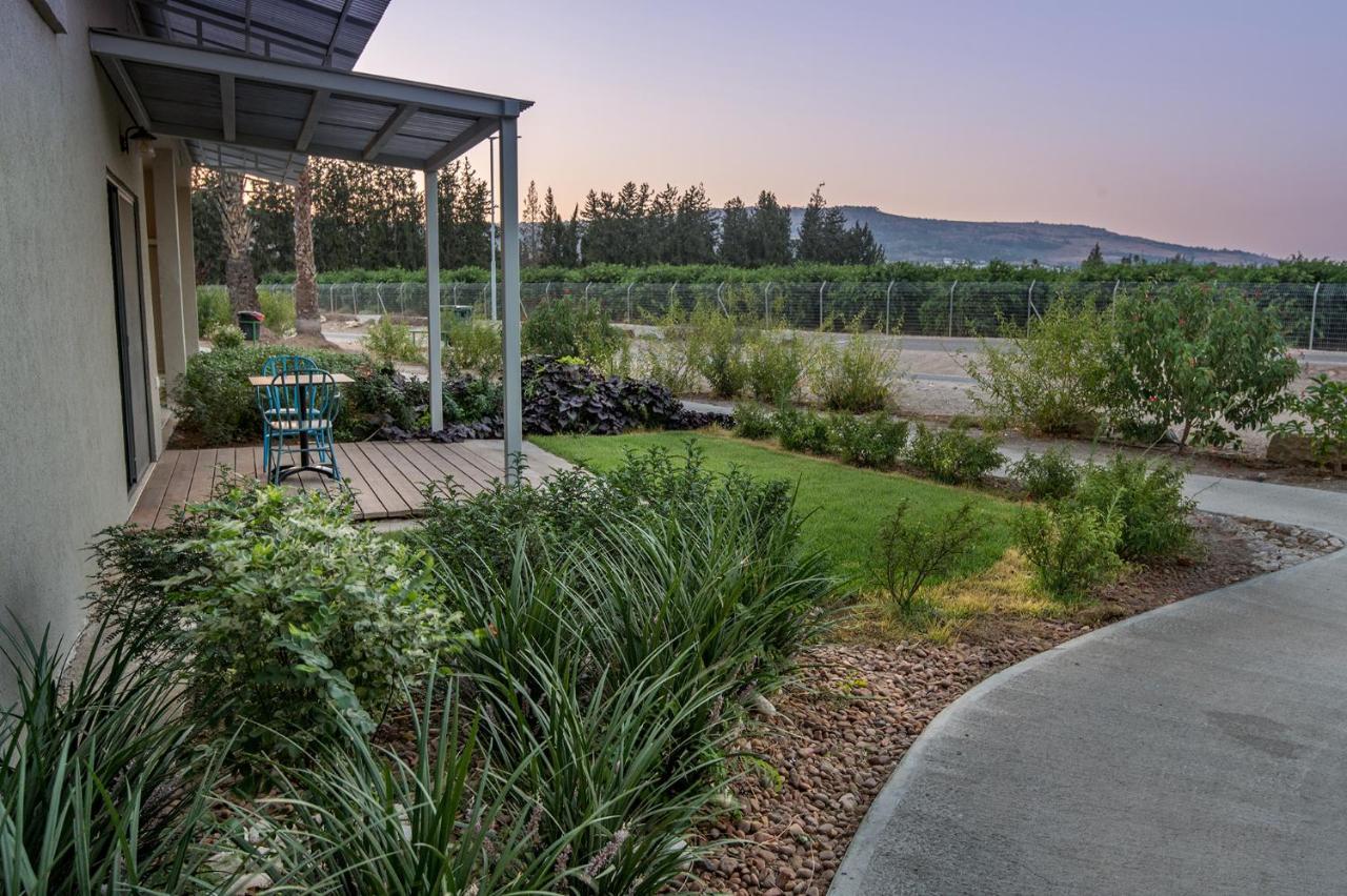 Degania Bet Kibbutz Country Lodging Kinneret Exterior foto