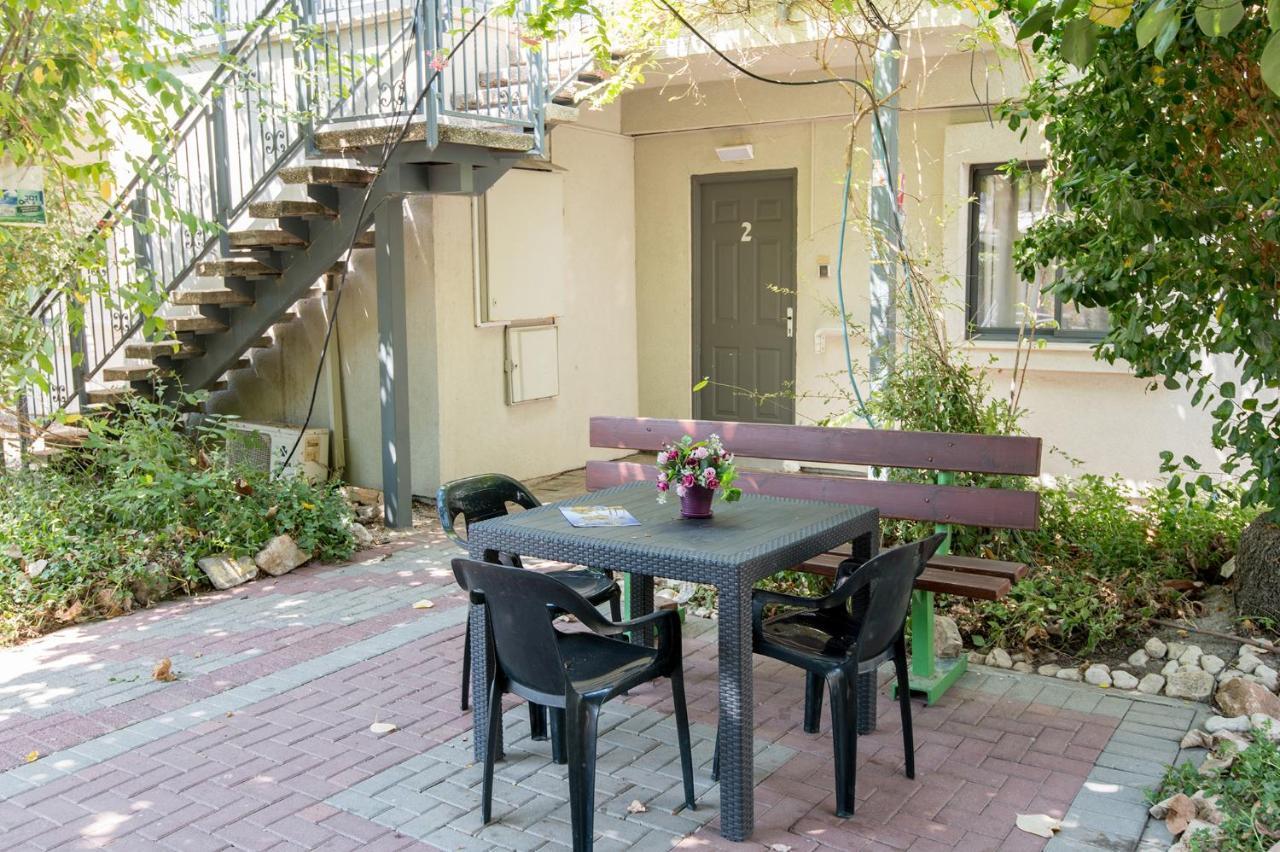 Degania Bet Kibbutz Country Lodging Kinneret Exterior foto